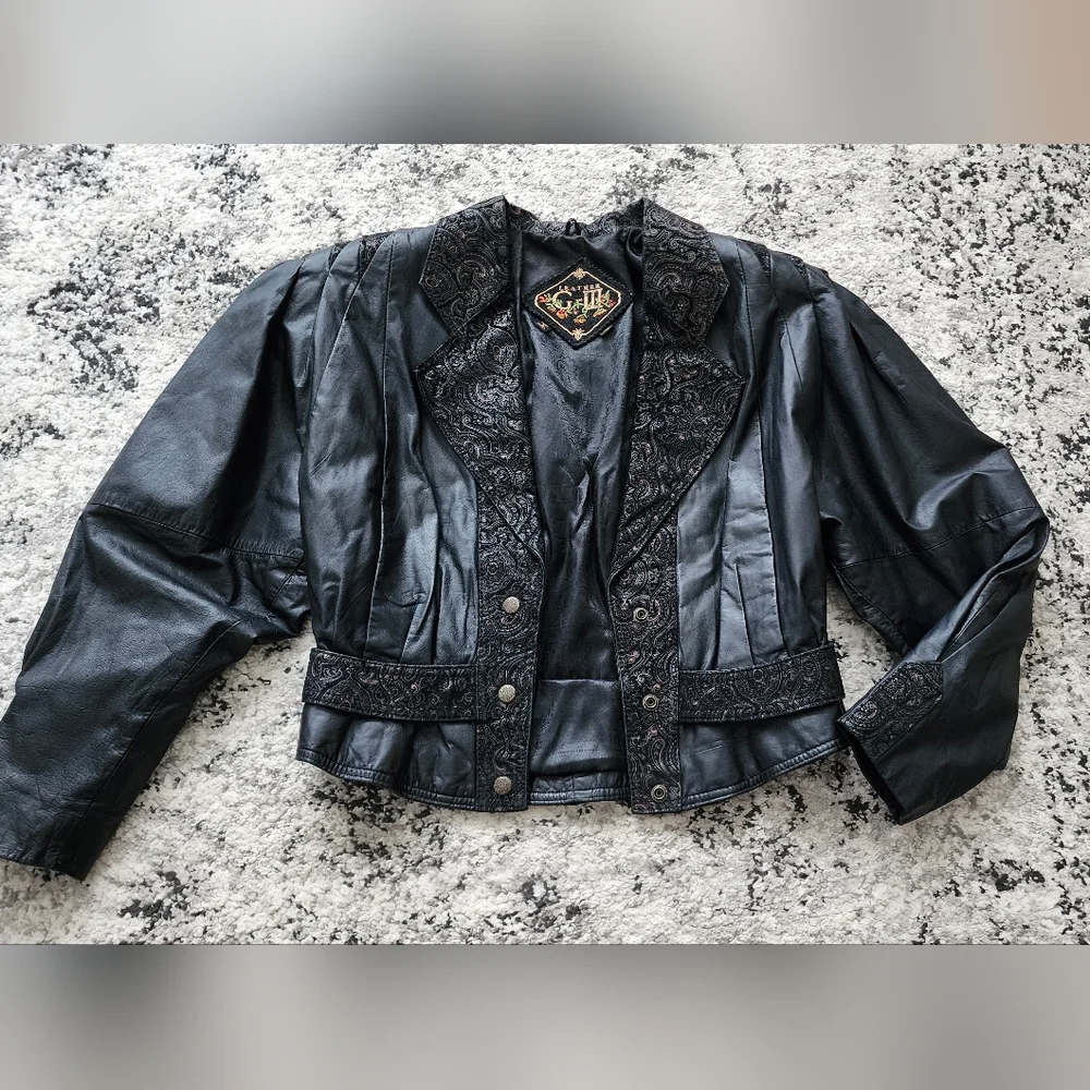 Vintage G-III Leather Jacket 80s Womens Size M Genuine Leather RARE Goth Biker